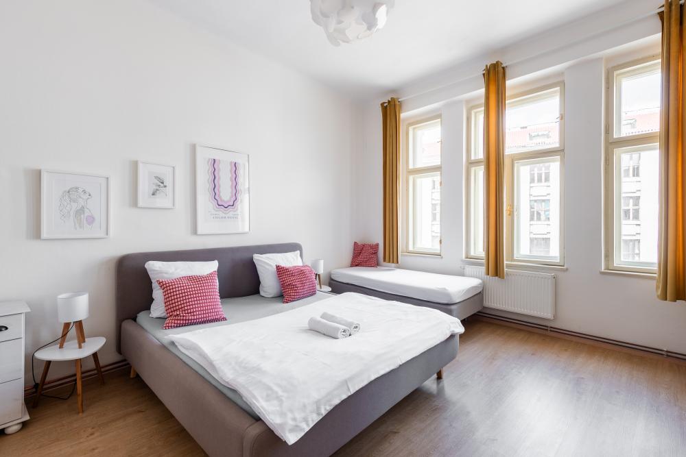 Tulip Apartment