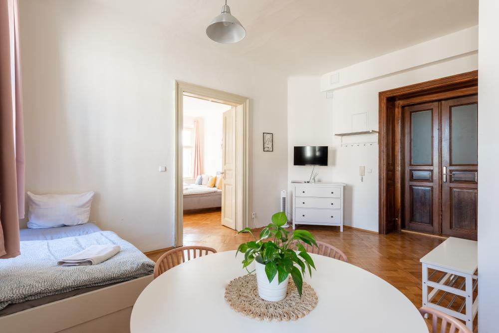 Mimosa Apartment