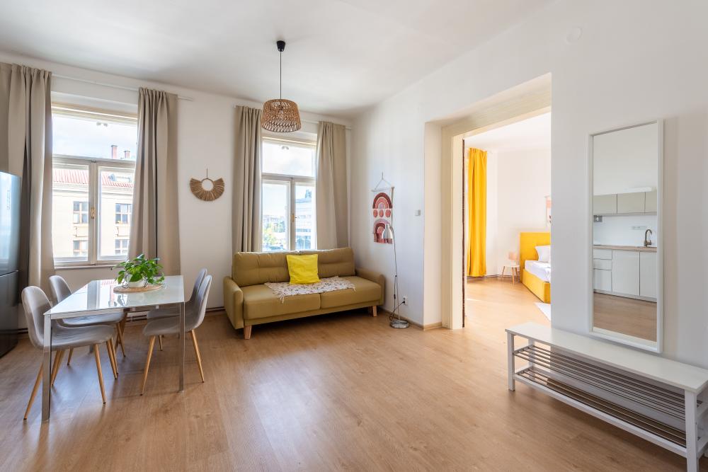 Hyacinth Apartment