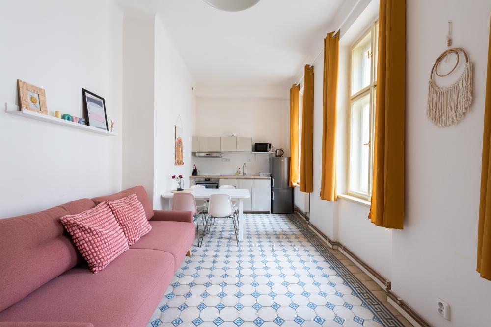 Dahlia Apartment