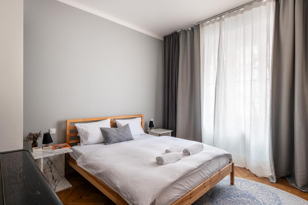DI - Gallery Apartment
