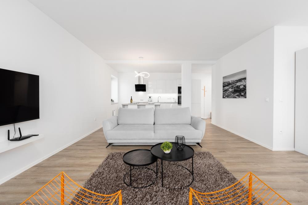 Lorenc Apartment