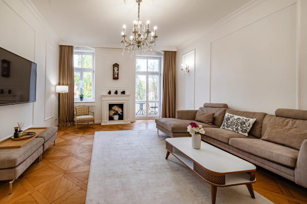 DI - La Mucha Apartment