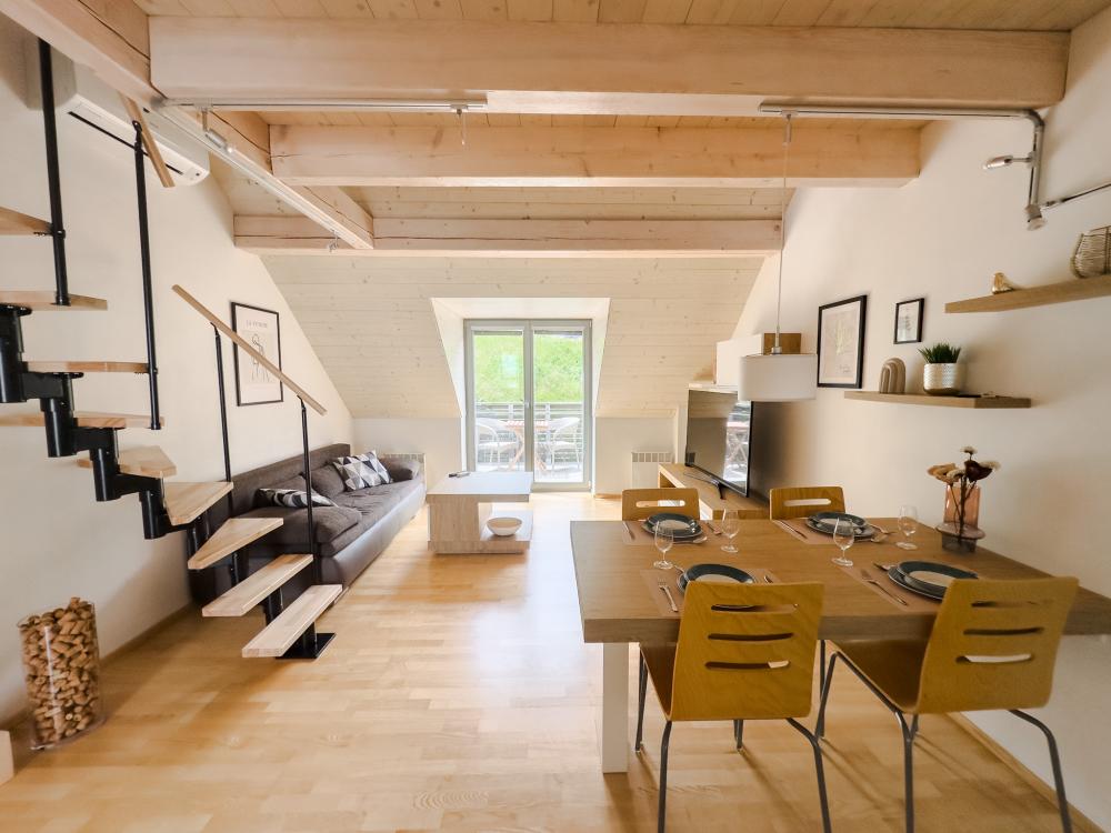 DI - PavLove Apartment